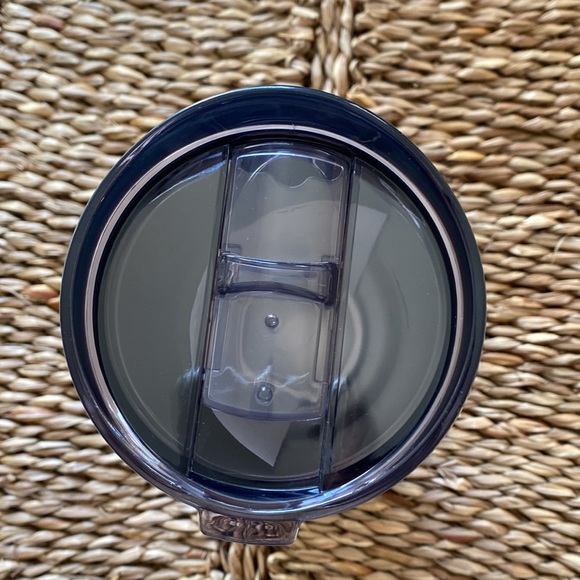 MLB Cleveland Indians 30oz. Premium Powder Coated Ultra Tumbler Stainless Steel - Picture 7 of 7